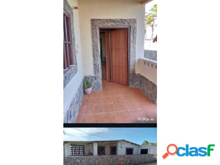 Venta de casa Tucacas, playa Cazon - Falcon 6269444