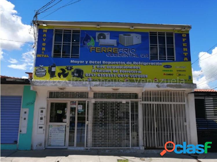 *Casa Comercial en Venta en Cabudare #venta #comercio #casa