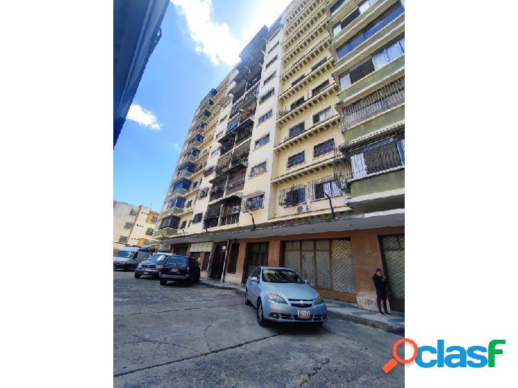 Vendo Apartamento Los Chaguaramos 72m2 2H/1B/1P