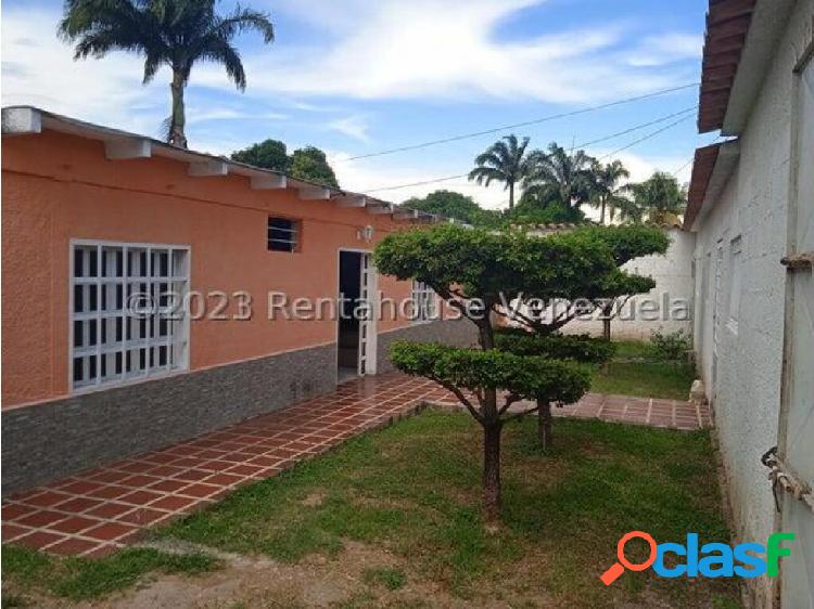 Gabriela 0424-5245033 CASA EN VENTA LOS PINOS CAB 23-21618