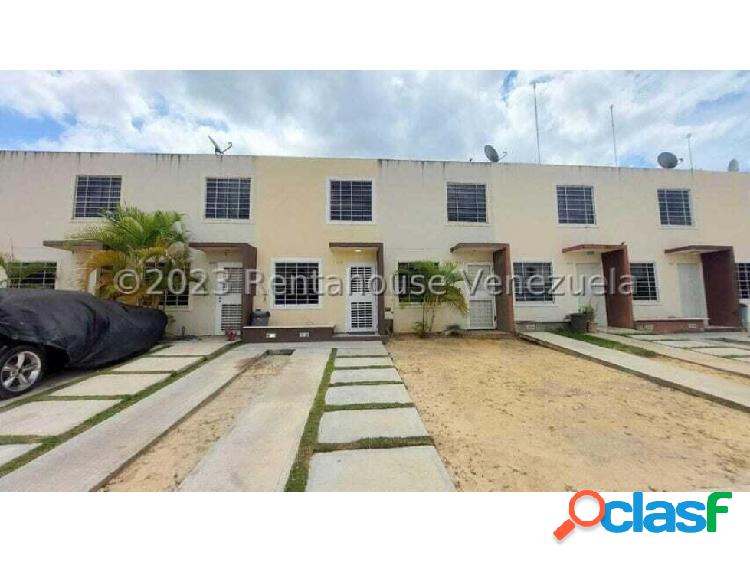 Casa Duplex en Venta La Ensenada Yaritagua 23-22333 FCS