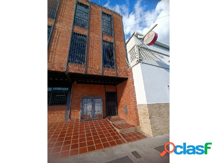 Local en Barquisimeto, Lara - 180 M² - FOB-L-004