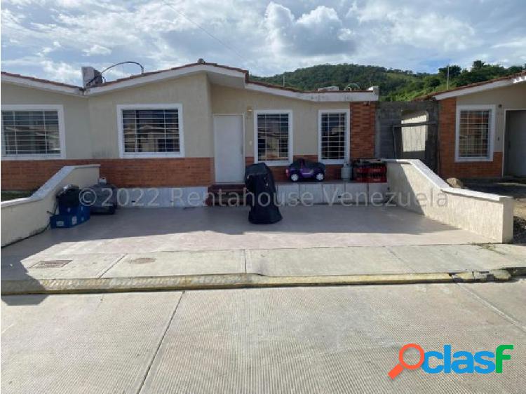 Rent-House Ofrece Excelente vivienda en conjunto cerrado