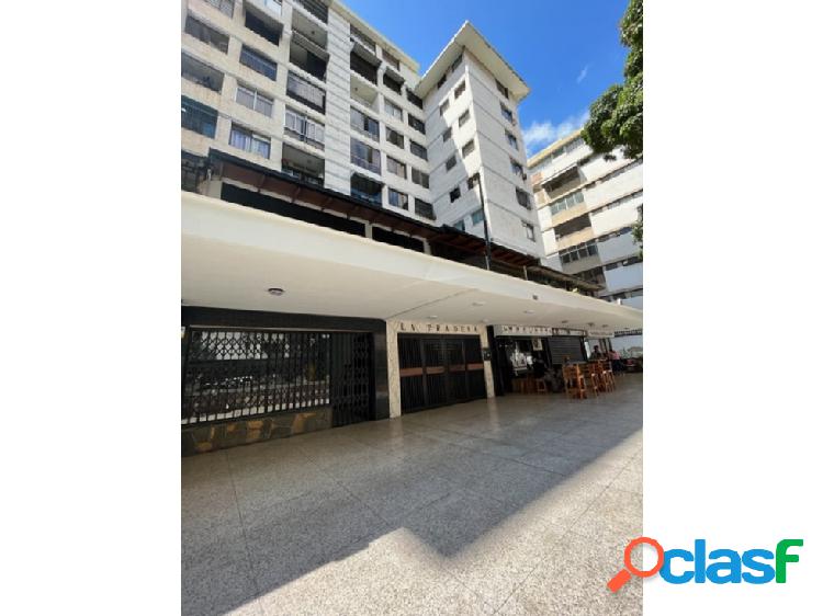 Venta. Apartamento. Los Palos Grandes. Caracas 156019