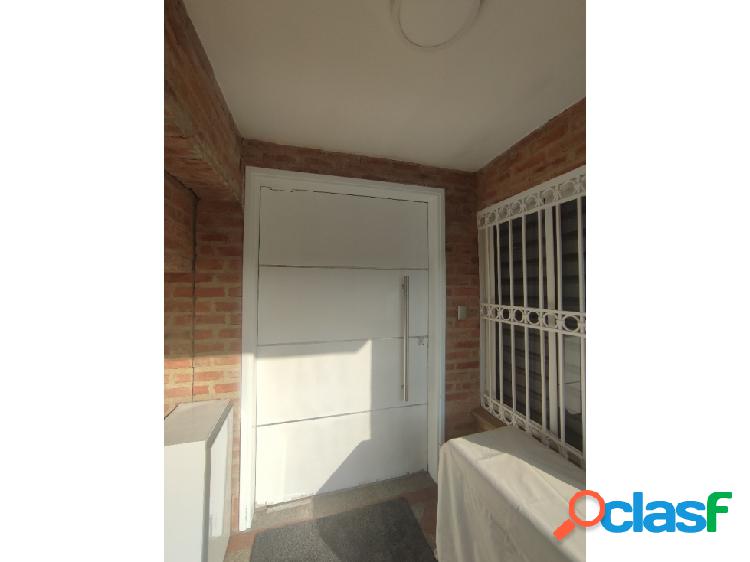 Fany Villasmil VENDE Townhouse en Mañongo, Naguanagua -