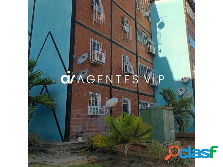 Ofrece apartamento en venta en el conjunto residencial Gran