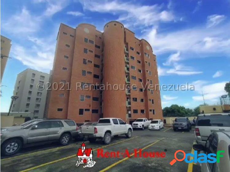 = Apartamento en Venta Monte Real Barquisimeto Este 23-12316