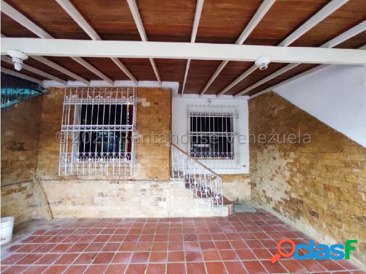 Casa en Venta El Amanecer II Cabudare 23-22272 FCS