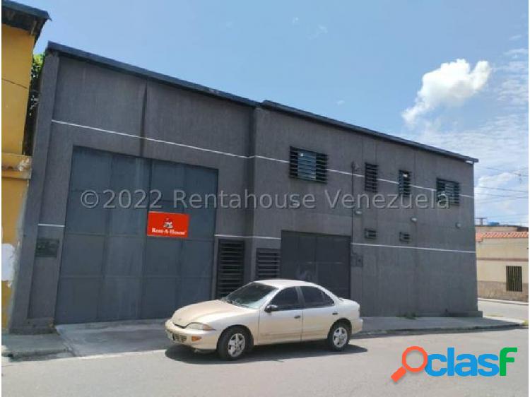 Local comercial en venta en centro Barquisimeto 23-7981