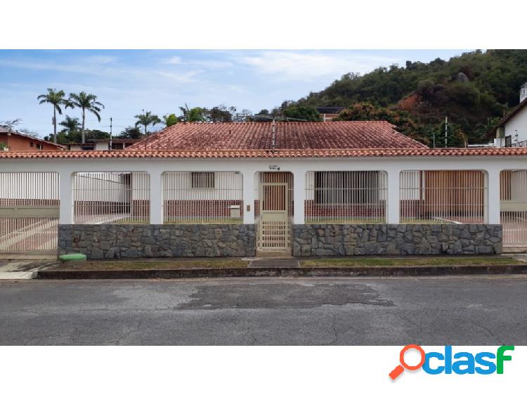 Casa en Venta - Colinas de Los Ruíces