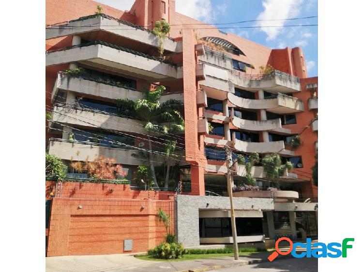 Vendo apartamento 350m2 5h/5.5b/4p Sebucán 1000