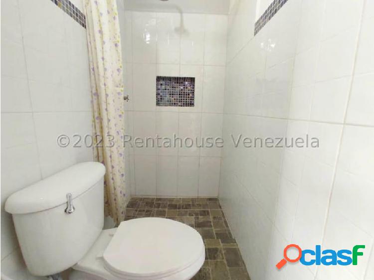 CASA EN VENTA CABUDARE VALLE HONDO #23-23731 KAREN G