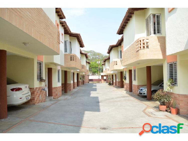 Townhouse en Guayabal, Naguanagua