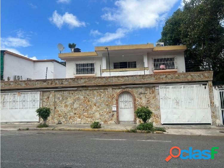 Se Vende Casa 600m2 8h/ 7b/ 5pe Colinas de Bello Monte