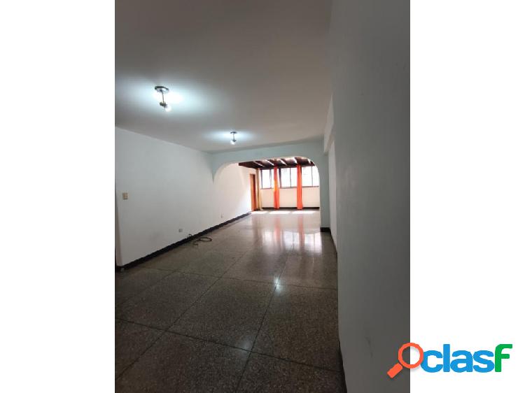 APARTAMENTO EN SANTA ROSALIA EN VENTA