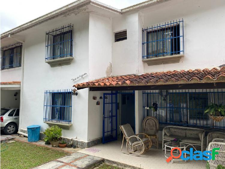 CASA EN VENTA EN LA CABAÑAS, LA BOYERA