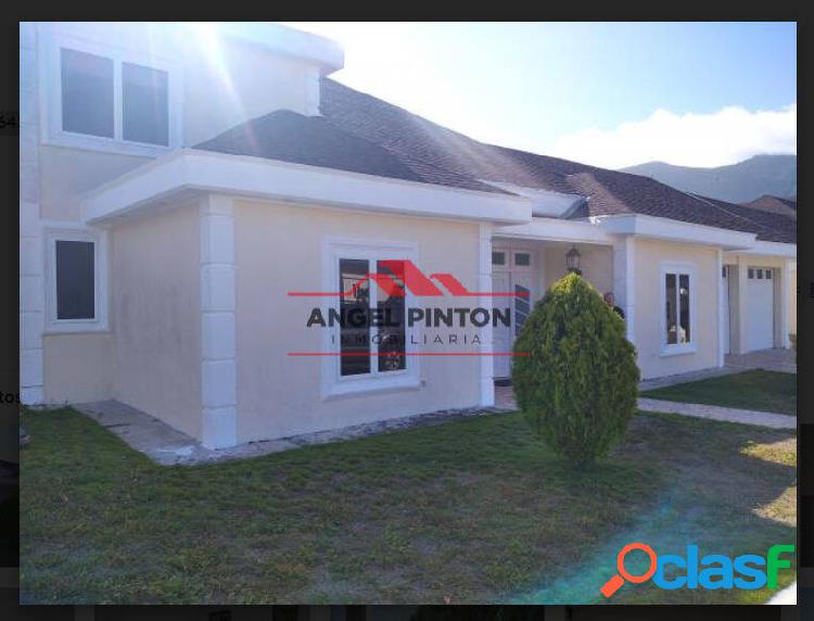 CASA EN VENTA EN PORLAMAR NUEVA ESPARTA API 3849