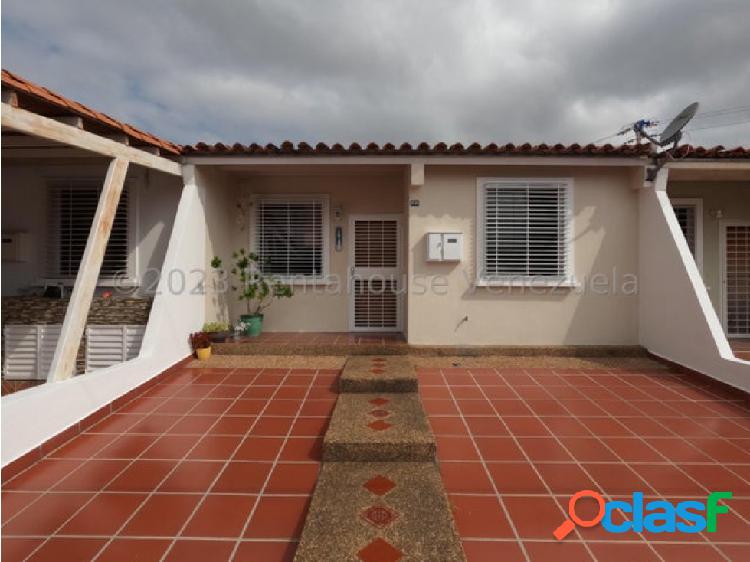 Maritza Lucena 04245105659 vende casa en Cabudare MLS