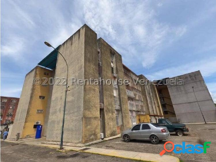 Apartamento en venta La Mora Cabudare 23-25730 RM