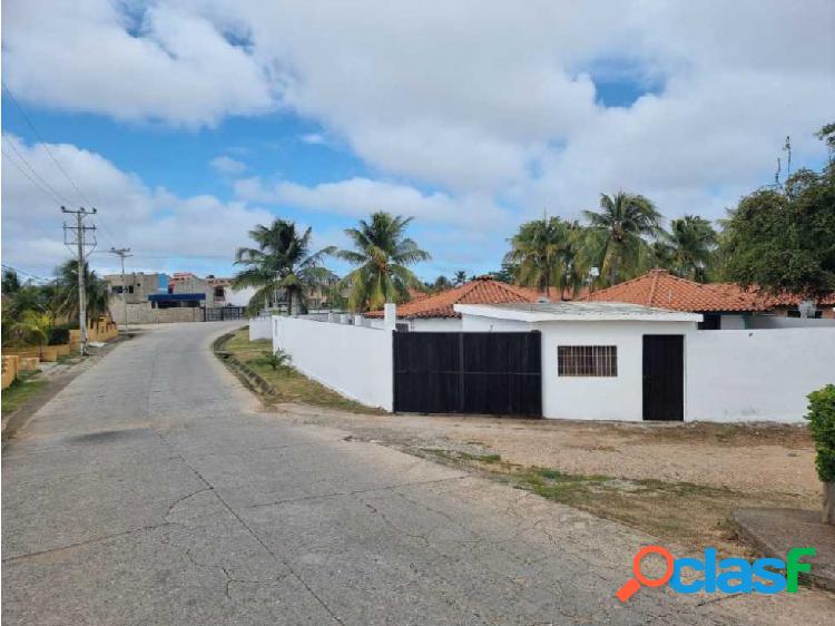 Casa en Venta Ciudad Flamingo Chichiriviche