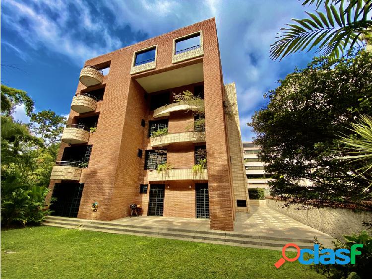 EDIFICIO URBANIZACION MIRANDA CON 3 EXCLUSIVOS APARTAMENTOS