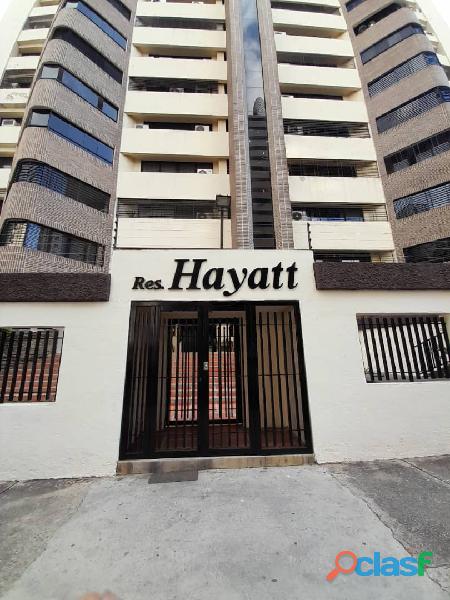 Glorimar Bracho Vende Apartamento en Valles de Camoruco Res