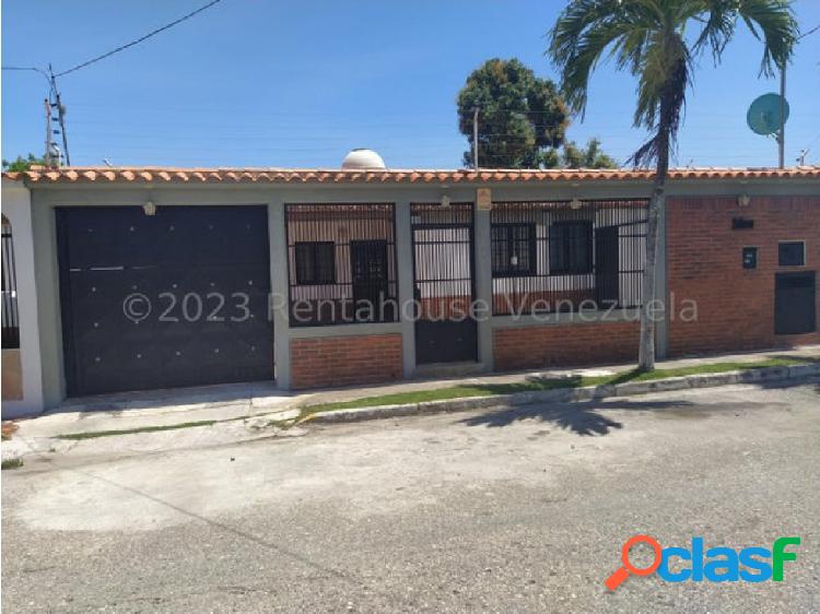 Maritza Lucena (04245105659) vende Casa en Cabudare MLS