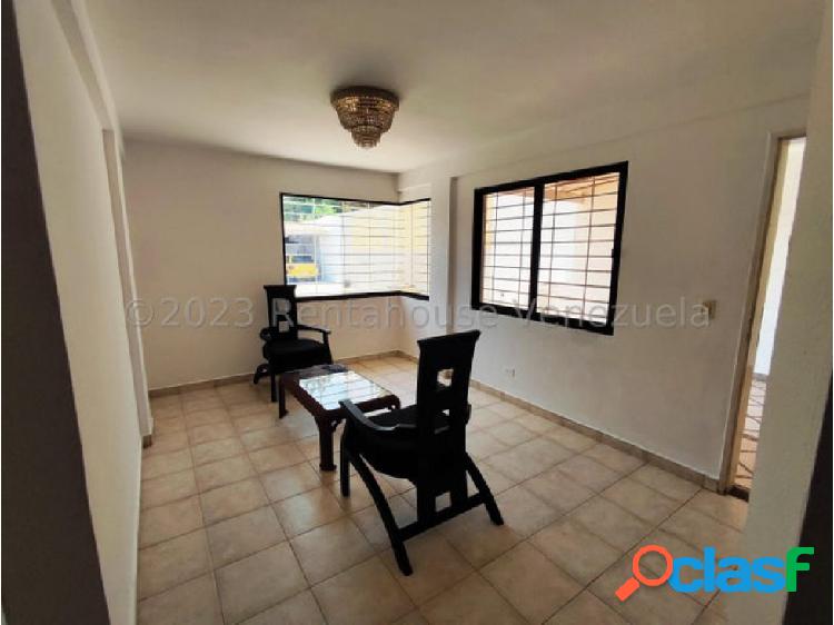 Rent-House Ofrece Hermosa casa 23-26604