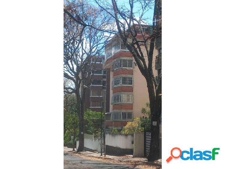 VENTA DE APARTAMENTO EN LOS CAOBOS 121m2 2h+s/1b+s/1p