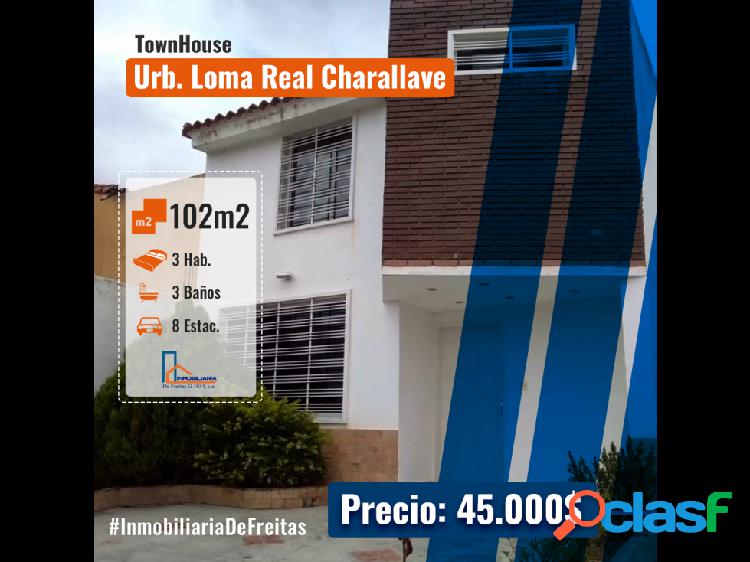 Venta de townhouse en Loma Real. Charallave