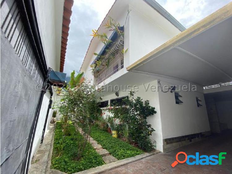 Santa Eduvigis apta Casa en venta