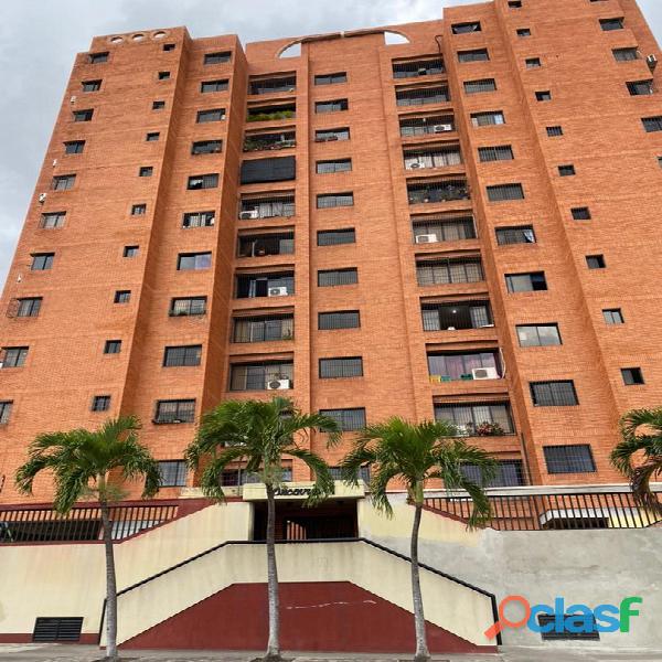 Apartamento en Residencias Arcoíris, este de Barquisimeto