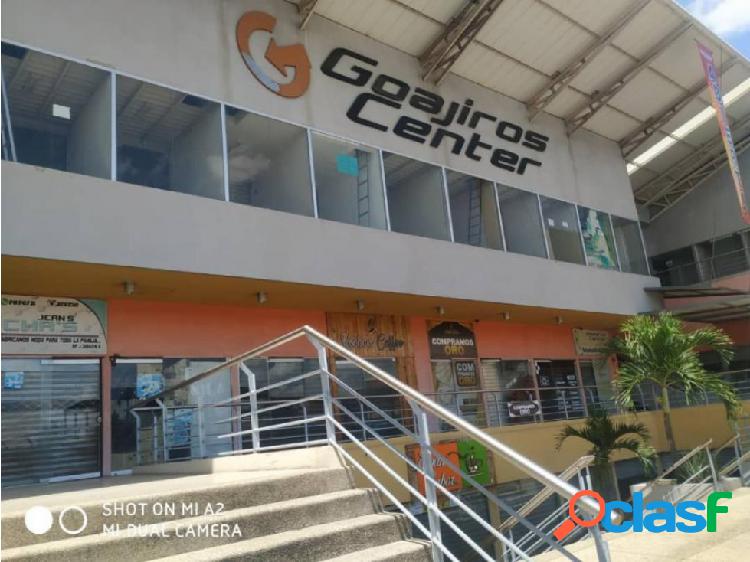 SE VENDE LOCAL COMERCIAL CC. GOAJIROS CENTER