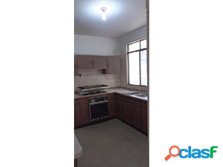 APARTAMENTO DE 100 m2. CALIFORNIA NORTE