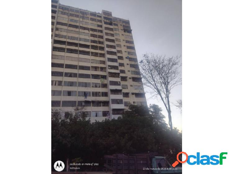 Venta de Apartamento Urbanización Loma Alta 86m2/3H/2B/1PE