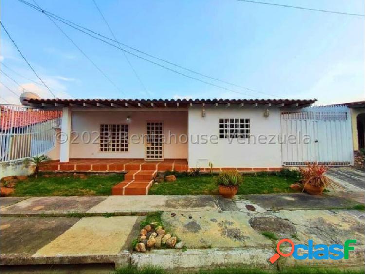 Gabriela 0424-5245033 CASA EN VENTA LA MORENERA CAB 23-27468