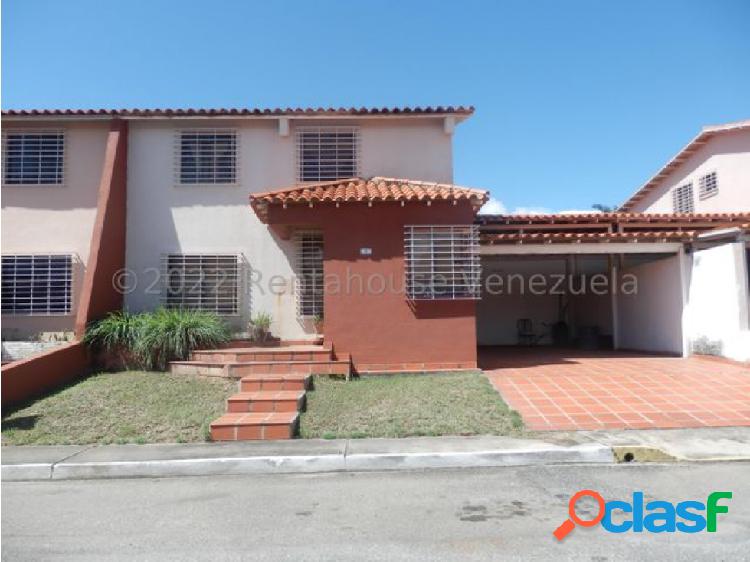 Gehijka Dominguez Ofrece en Venta Casa