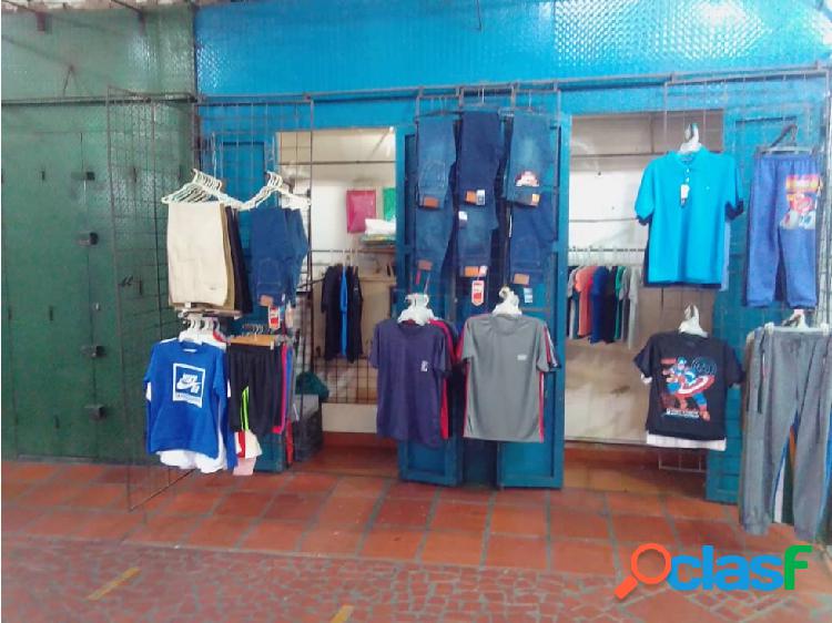 Se Vende Local Comercial 3m2 Mercado Guaicaipuro