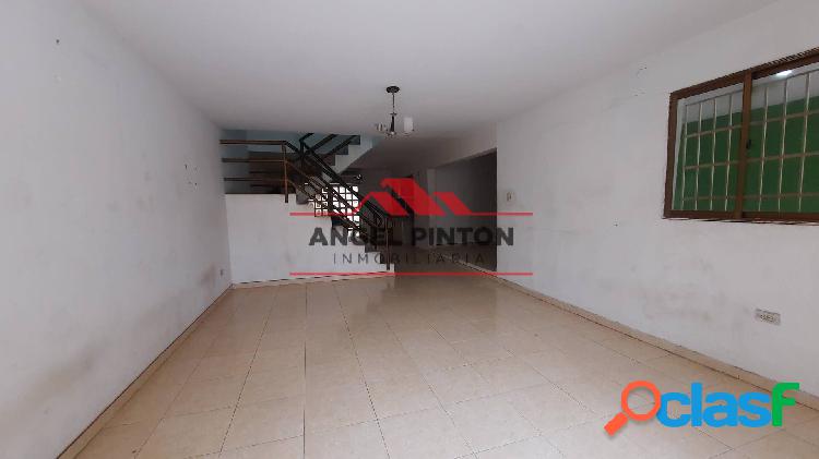 TOWNHOUSE EN VENTA EN CANCHANCHA API MARACAIBO API 4279