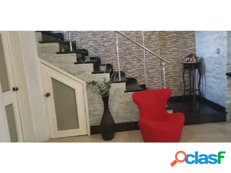 Casa Town House en venta Res. Oasis Urb. Cumboto Norte