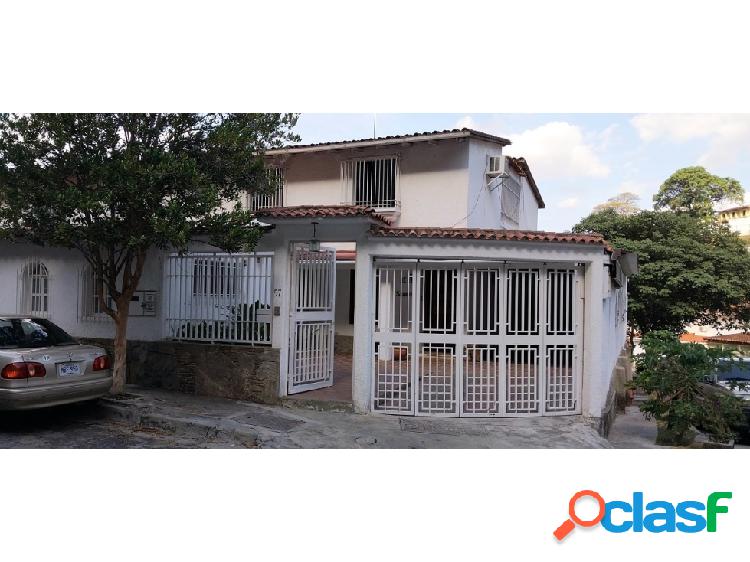 Vendo casa 235m2 4h/4b/3p Clnas de La California 8886