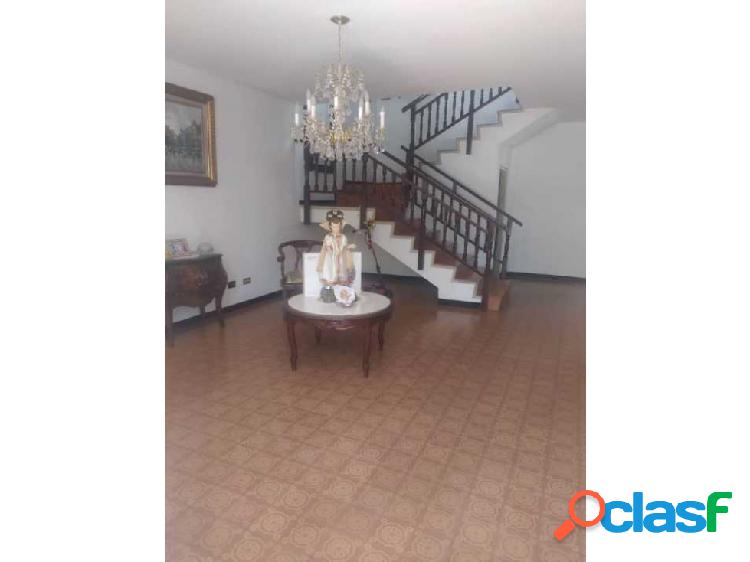 Vendo Casa 500m2 4h/3b/6p. Montalban