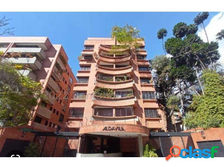 Se vende apartamento. 85m2/1H/2B/2P+V. Campo Alegre