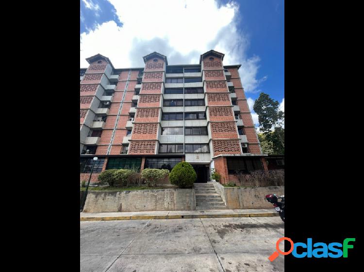 Venta Apartamento en la Urb. Terrazas De Guaicoco, Mun.