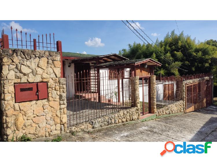 Casa 200m2 panamericana km 9 San Antonio de Los Altos