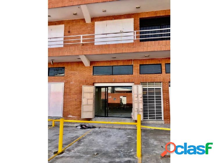 Se alquila local 70m2 1B/2p Catia La Mar