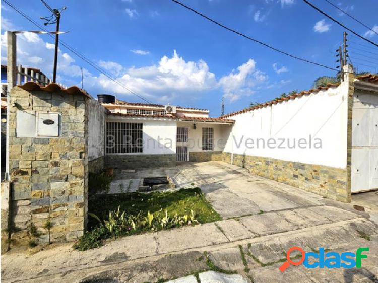 ** Jesus Teran Vende Bella Casa en Cabudare Flex: 23-28407