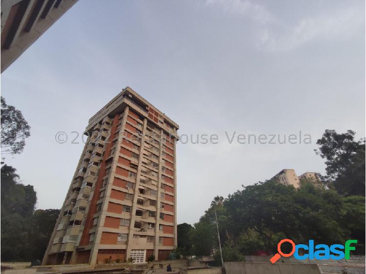 Apartamento amplio El Cafetal en Venta