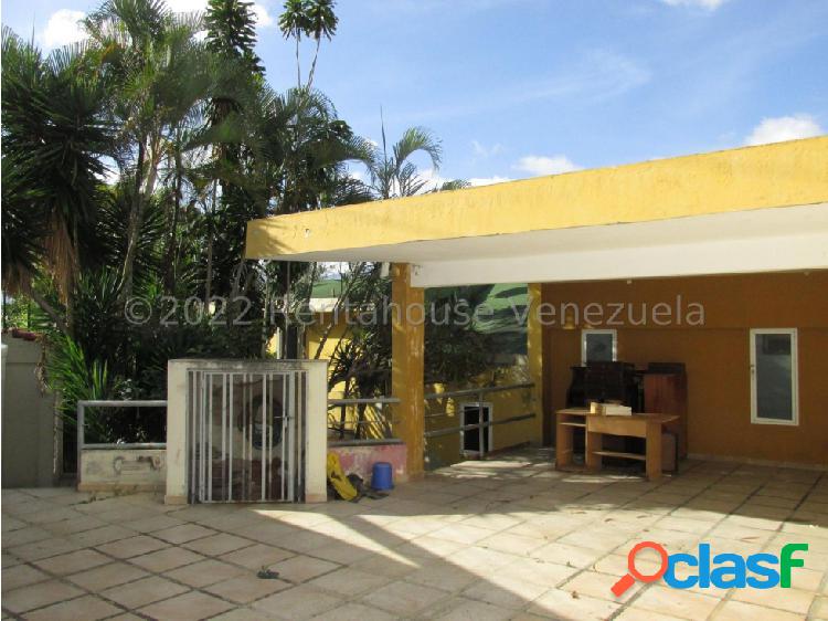 Diseñada Casa en venta El Peñon