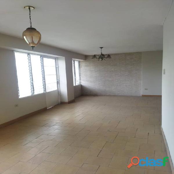 Apartamento en Venta en el Centro Este de Barquisimeto